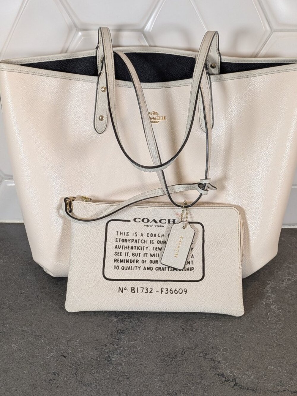Women's Coach Reversible Creme Brown Tote Bag Coated Canvas Wristlet